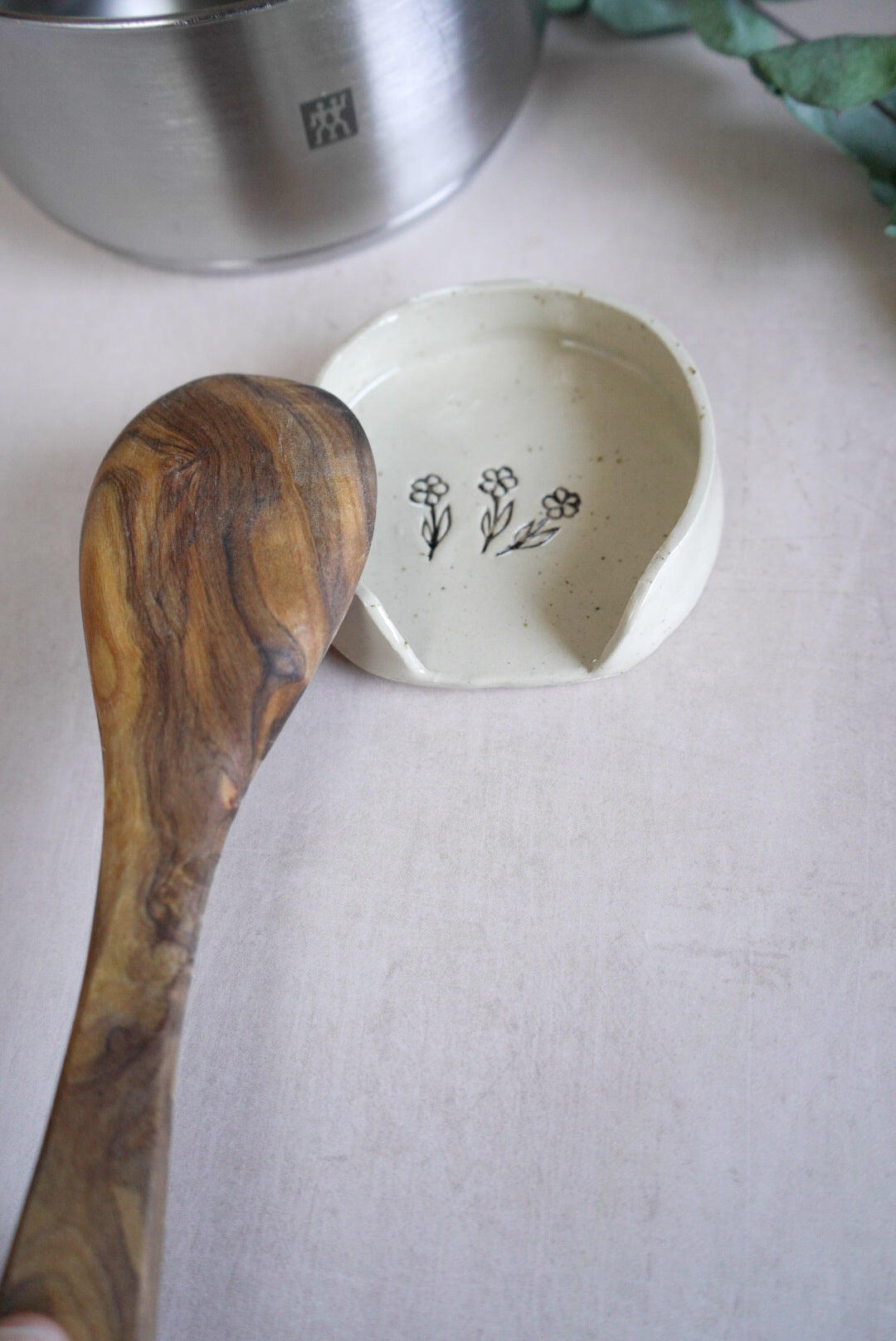 Spoon Rest - Black Flower